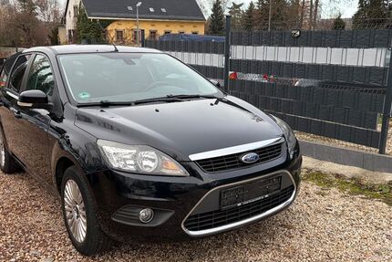 Ford Focus 174.000 km 2.999 € Chemnitz 09114