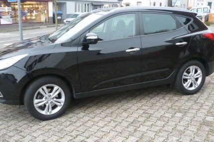 Hyundai ix35 141.000 km 8.900 &euro; Homburg 66424
