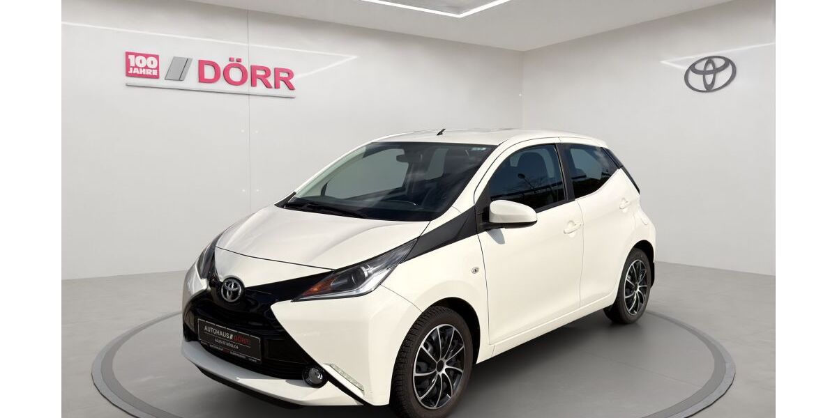 Toyota Aygo (X) 65.000 km 7.989 &euro; Kleinheubach 63924