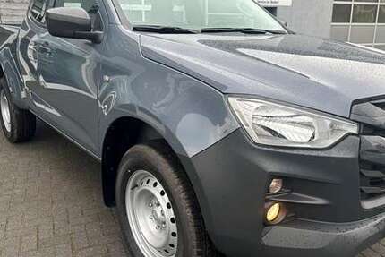 Isuzu D-Max 43.700 km 43.786 &euro; Rathenow 14712