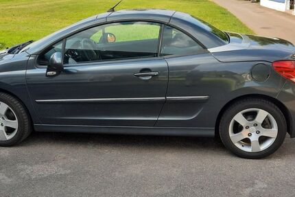 Peugeot 207 126.917 km 3.900 &euro; Fluorn-Winzeln 78737