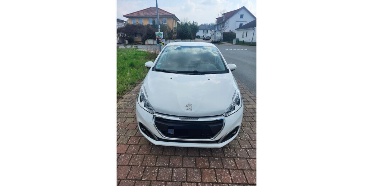 Peugeot 208 64.500 km 6.990 &euro; Nackenheim 55299