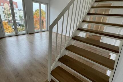 Schöne 3 Zimmer Maisonette Wohnung in zentraler und ruhiger Lage