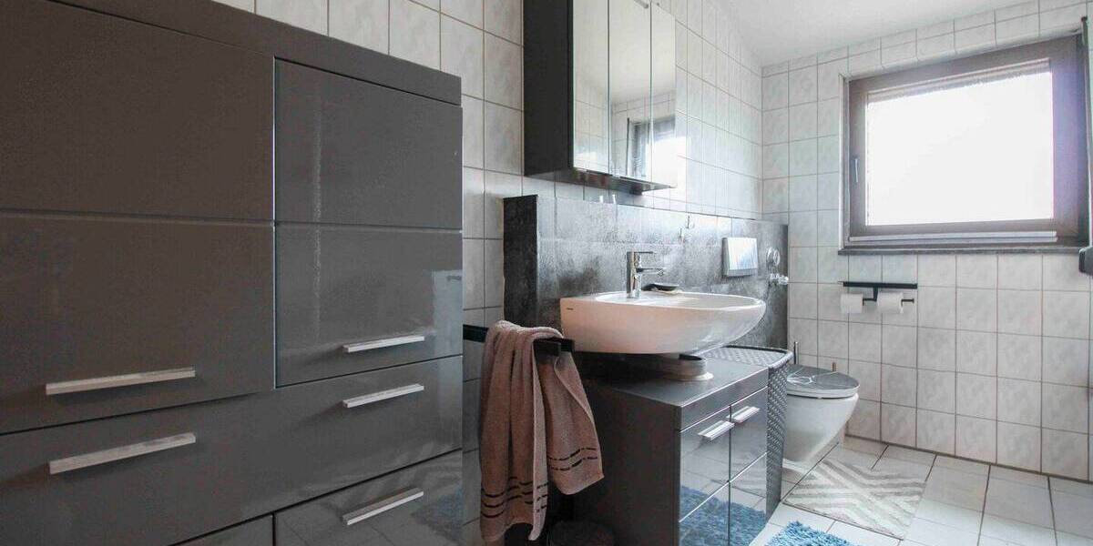 Mehrfamilienhaus, Wohnhaus Lonnerstadt - 1 Zimmer, 598.000&euro; | Angebot:26391115