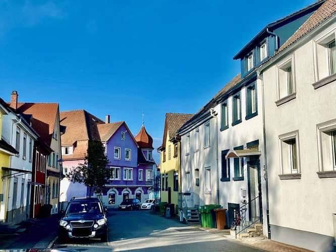Mehrfamilienhaus, Wohnhaus Donaueschingen - 7 Zimmer, 120 m&sup2;, 1.700&euro; | Angebot:26674871