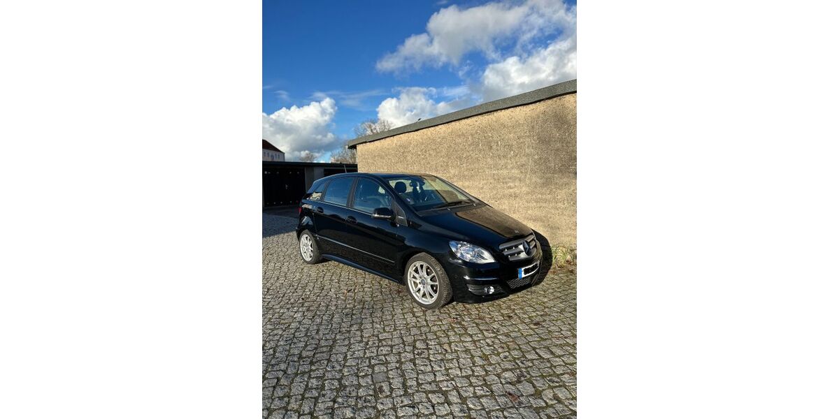 Mercedes-Benz B 160 128.350 km 6.100 &euro; Bützow 18246