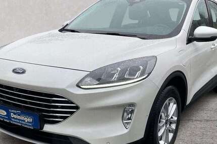 Ford Kuga 51.500 km 22.490 &euro; Nürtingen 72622
