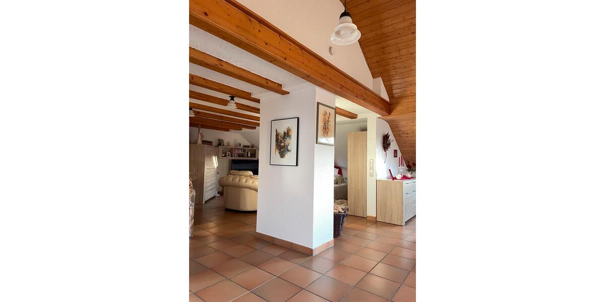 Dachgeschoßwohnung Netphen - 3.5 Zimmer, 88 m&sup2;, 680&euro; | Angebot:26336424