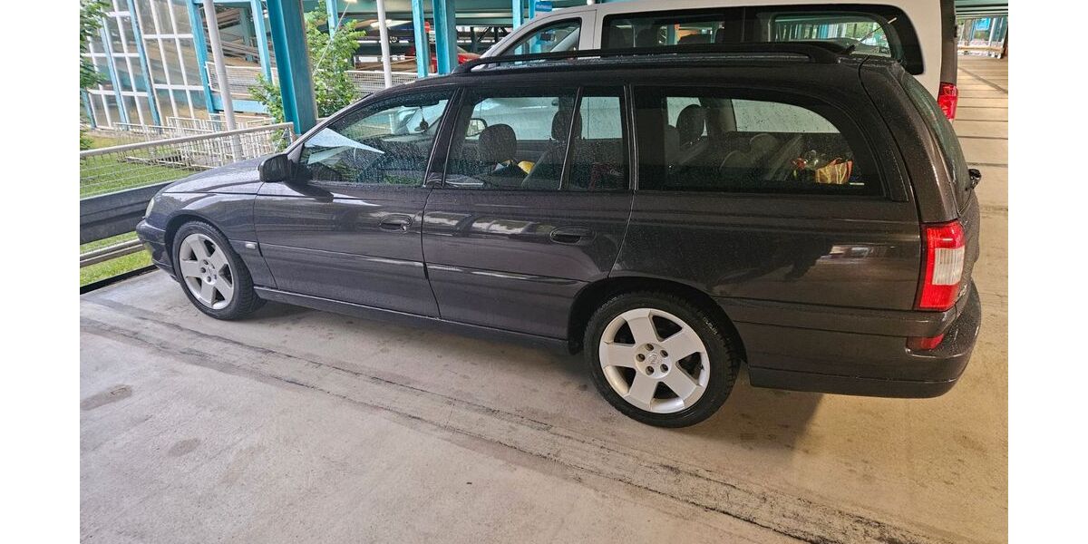 Opel Omega 62.500 km 5.950 &euro; Raunheim 65479