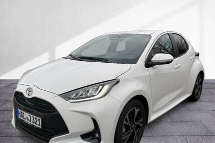 Toyota Yaris 1.350 km 22.390 &euro; Halle 06130