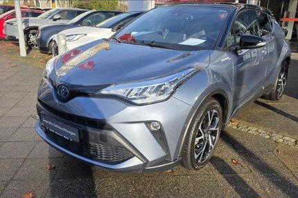 Toyota C-HR 30.000 km 24.990 &euro; Berlin 13403