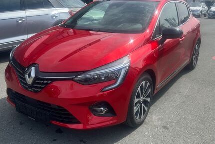 Renault Clio 37.550 km 11.990 &euro; Fürth 90763