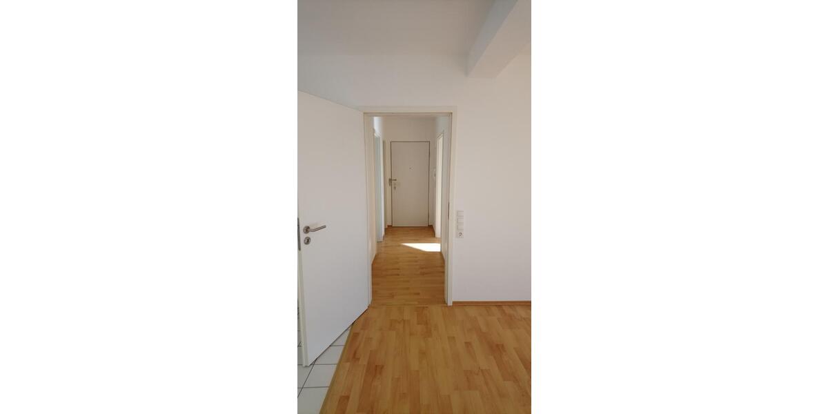 Hochparterre Vallendar - 2 Zimmer, 80 m&sup2;, 740&euro; | Angebot:25948175
