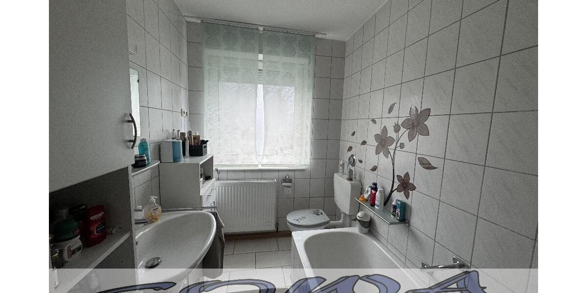 Gut geschnittene 3 Zimmer Erdgeschoss Wohnung mit Garten und Garage in Neuburg - Ein Objekt von Ihrem Immobilienpartner SOWA Immobilien und Finanzen - Erdgeschoßwohnung Neuburg | Angebot:26299736