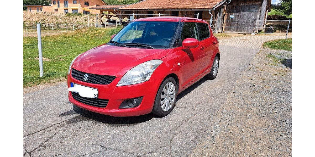 Suzuki Swift 142.675 km 4.700 &euro; Neuschönau 94556