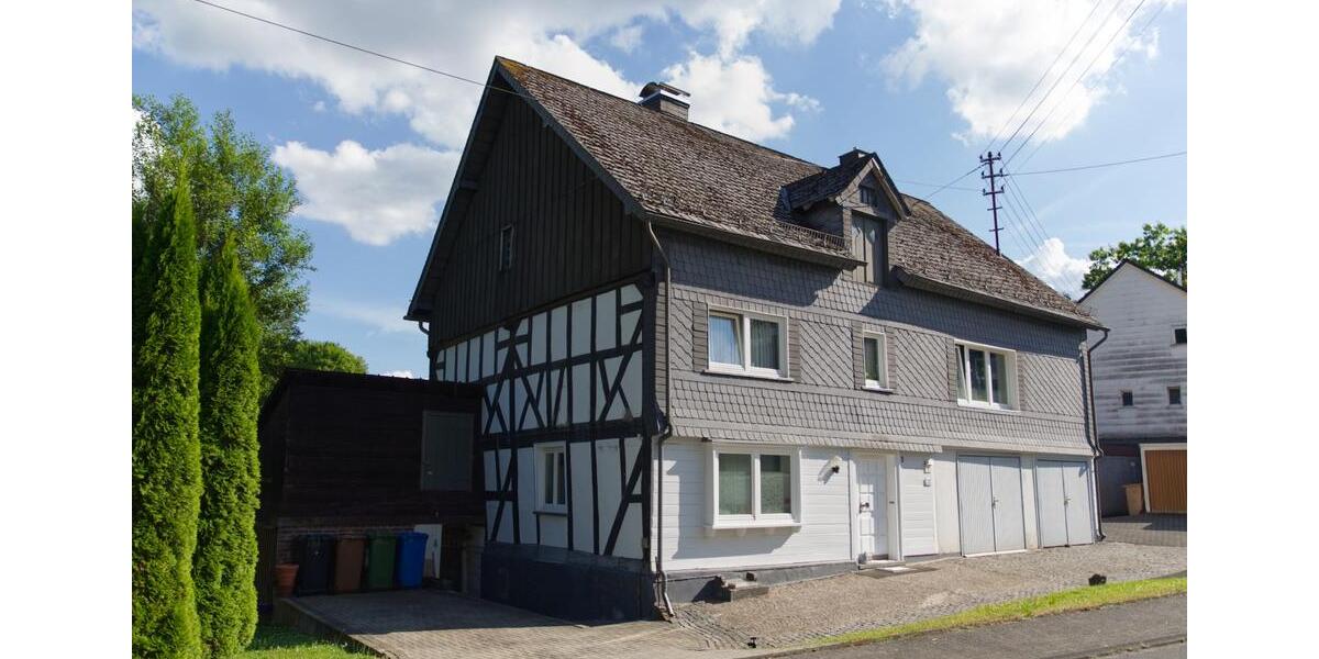 Einfamilienhaus Wilnsdorf - 6 Zimmer, 180 m&sup2;, 199.000&euro; | Angebot:25758331