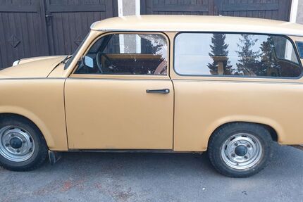 Trabant 601 84.934 km 1.600 &euro; Dahlen 04774