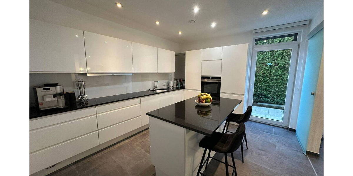 Einfamilienhaus Nürtingen - 6 Zimmer, 154 m&sup2;, 845.000&euro; | Angebot:26486638