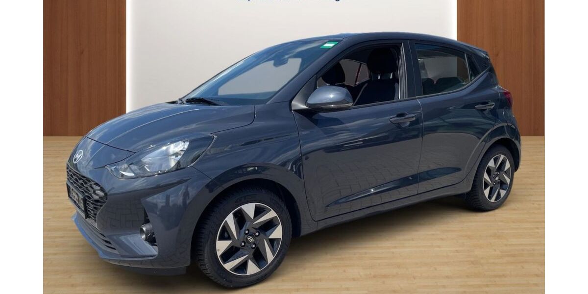 Hyundai i10 9.464 km 17.990 &euro; Oldenburg in Holstein 23758