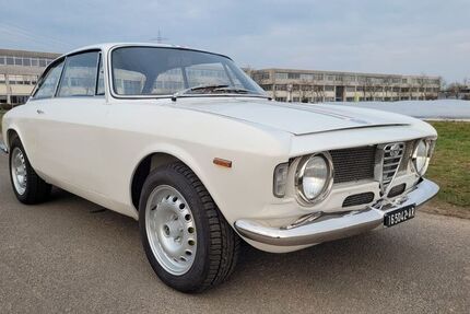 Alfa Romeo GT