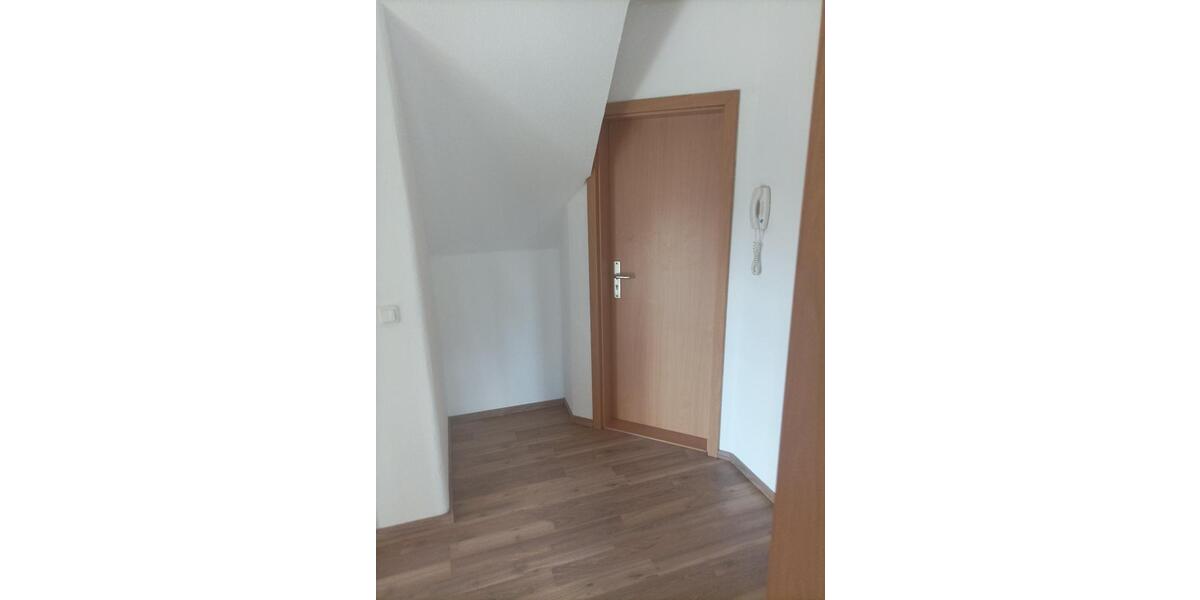 Etagenwohnung Ebersbach-Neugersdorf Neugersdorf - 2 Zimmer, 50 m&sup2;, 250&euro; | Angebot:26350238