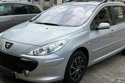 Peugeot 307 187.200 km 2.200 &euro; Saarbrücken - Burbach 66115