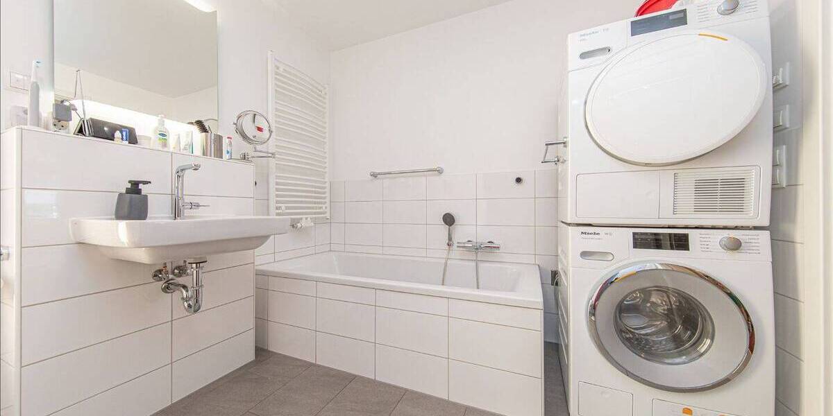 Etagenwohnung Rendsburg - 3 Zimmer, 81 m&sup2;, 75.000&euro; | Angebot:26881710