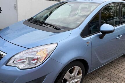 Opel Meriva 153.076 km 6.990 € Mönchengladbach 41199