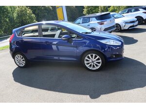 Ford Fiesta Titanium 73.750 km 8.990 &euro; Bad Endbach 35080