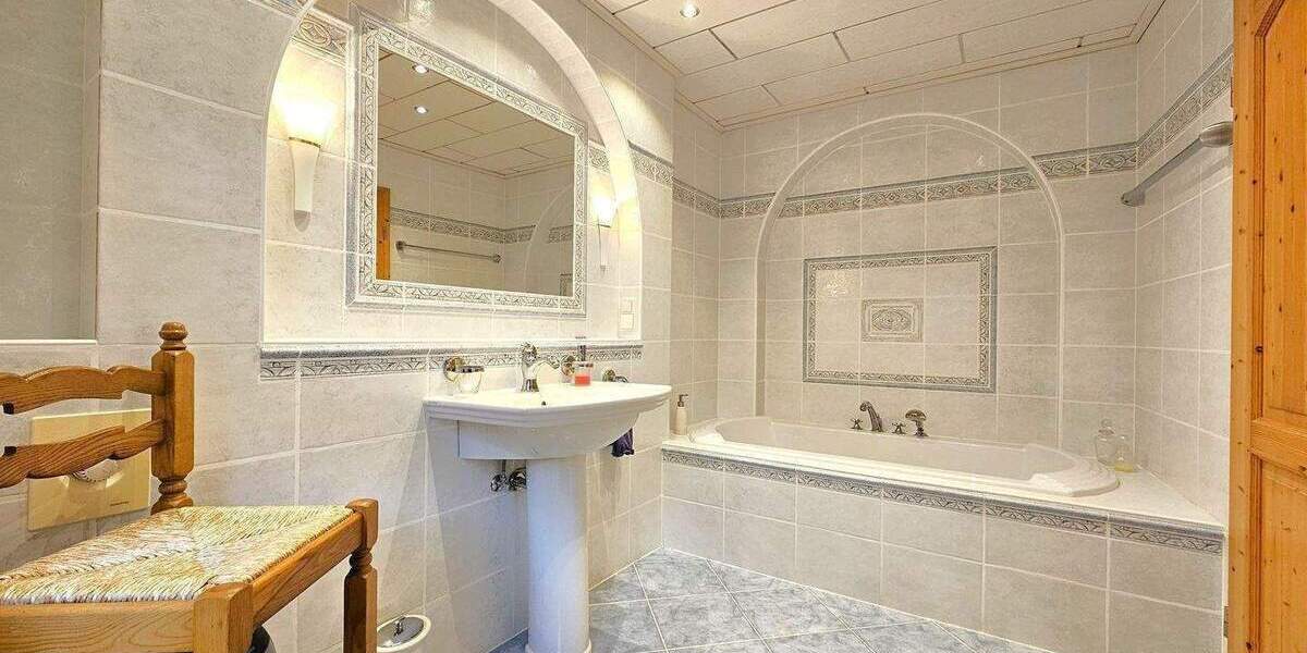 Mehrfamilienhaus, Wohnhaus Klettgau Bühl - 5 Zimmer, 170 m&sup2;, 499.000&euro; | Angebot:25738340