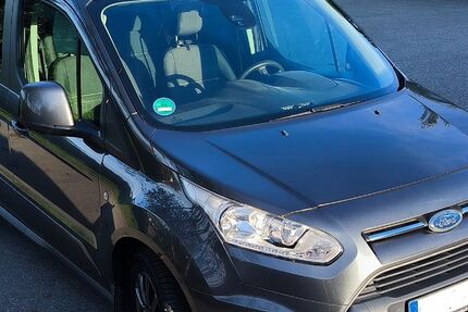 Ford Grand Tourneo 56.000 km 16.490 € Markgroeningen 71706