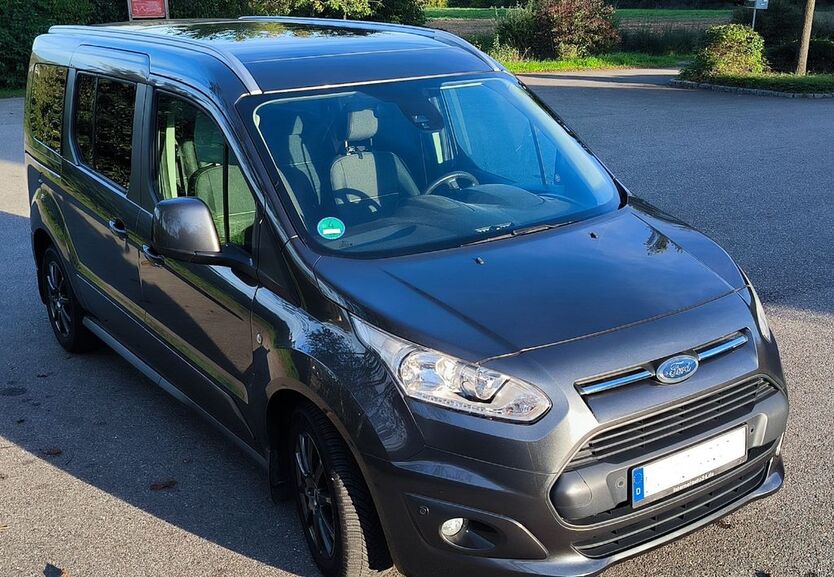 Ford Grand Tourneo 56.000 km 16.490 € Markgroeningen 71706