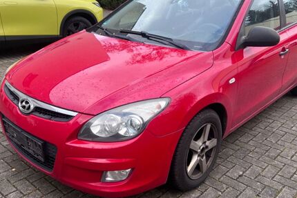 Hyundai i30 237.000 km 1.999 &euro; Berlin 13127