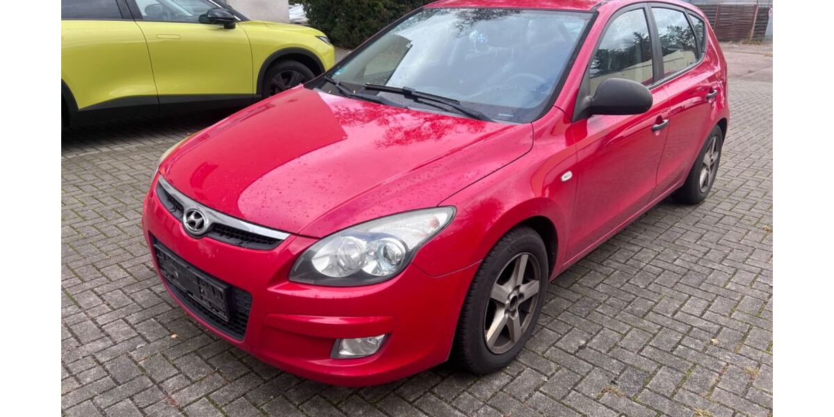 Hyundai i30 237.000 km 1.999 &euro; Berlin 13127