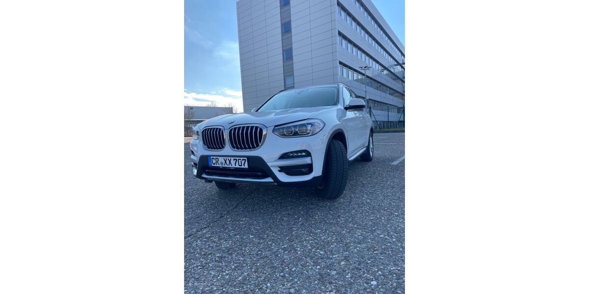 BMW X3 176.000 km 22.700 &euro; Schwäbisch Hall 74523