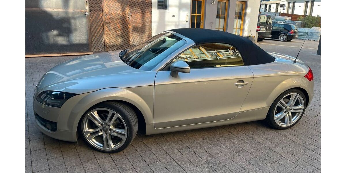 Audi TT 98.000 km 11.900 &euro; Traisen 55595