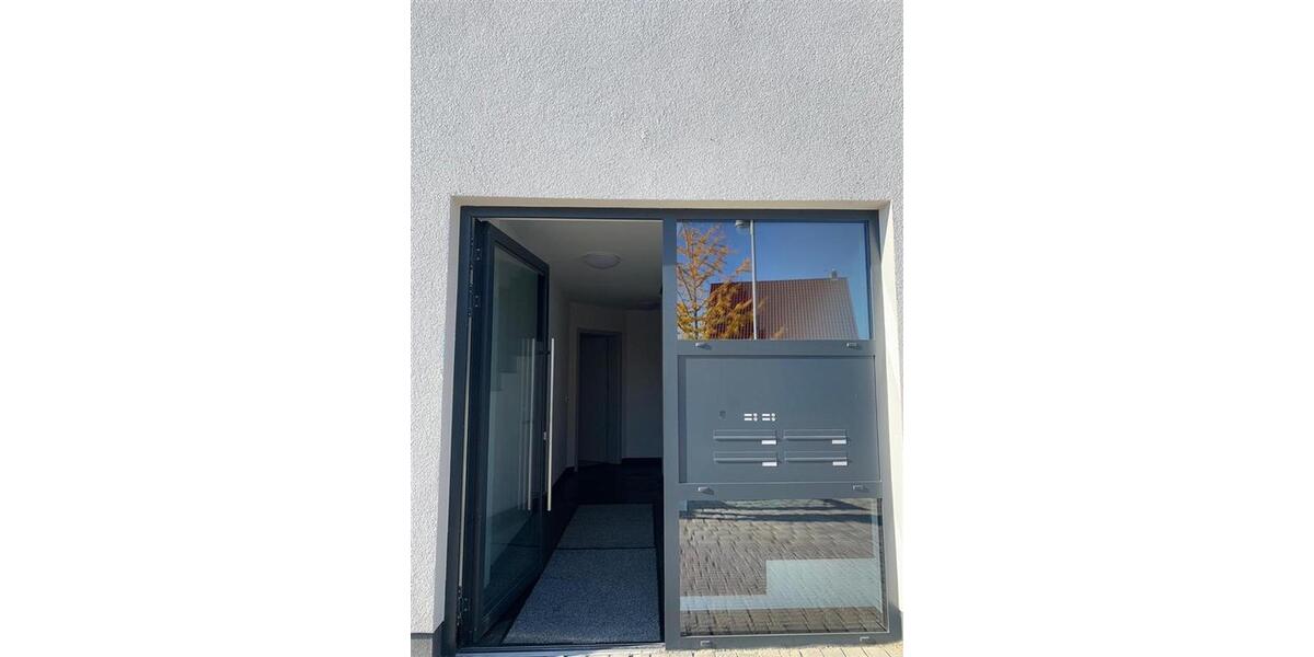 Etagenwohnung Luckau - 3 Zimmer, 83 m&sup2;, 913&euro; | Angebot:26133567