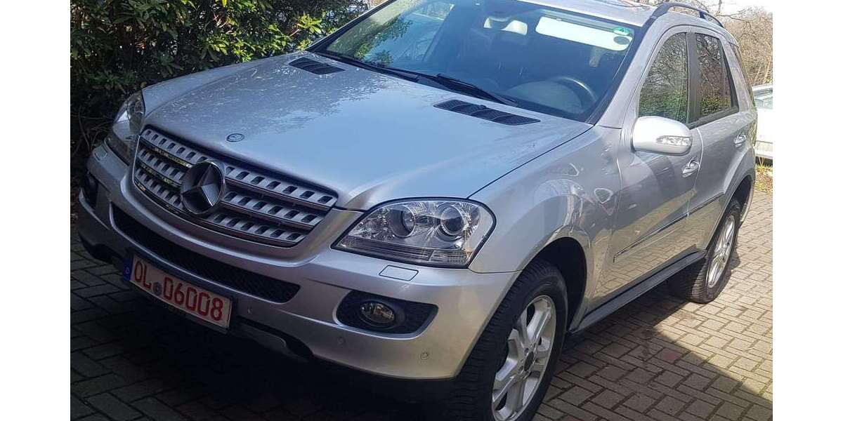 Mercedes-Benz ML 280 233.000 km 7.690 &euro; Hatten 26209