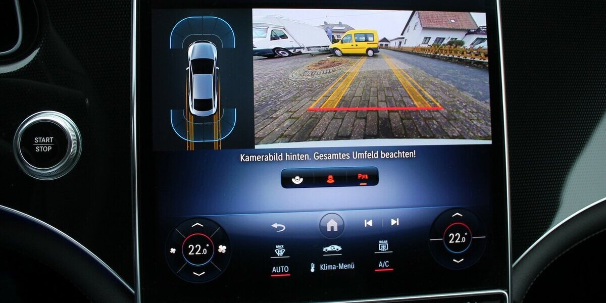 Mercedes-Benz EQE 300 Mercedes Garantie bis 2031 12.000 km 47.400 &euro; Badem 54657