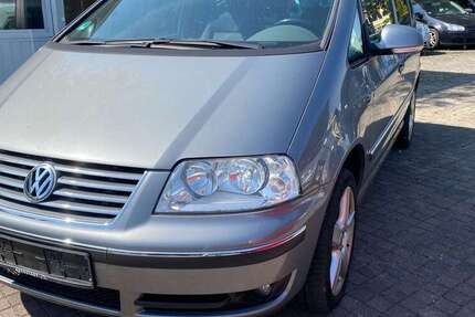 VW Sharan