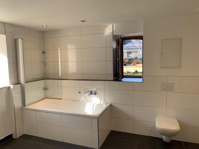 Etagenwohnung Pößneck - 2.5 Zimmer, 78 m&sup2;, 575&euro; | Angebot:26319722