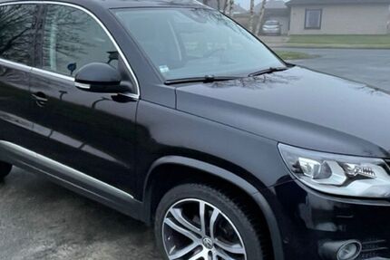 VW Tiguan 124.138 km 14.000 &euro; Hinte 26759