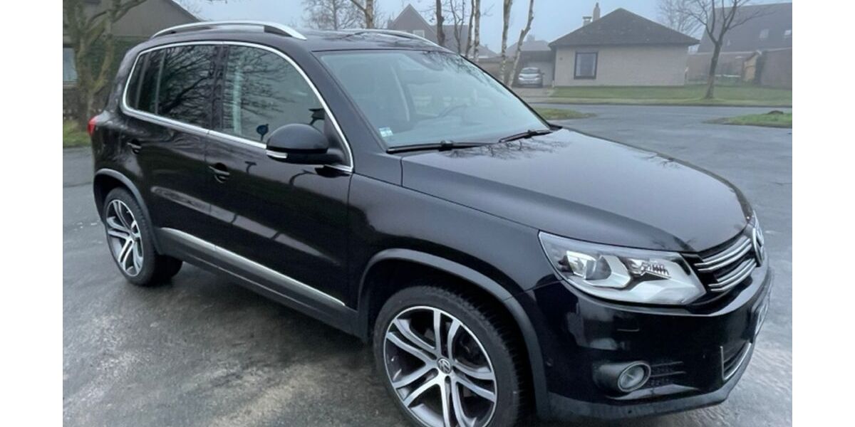 VW Tiguan 124.138 km 14.000 &euro; Hinte 26759