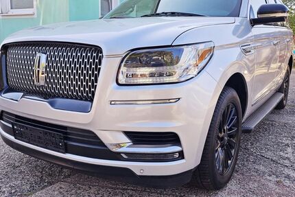 Lincoln Navigator 151.000 km 63.998 &euro; Velten 16727