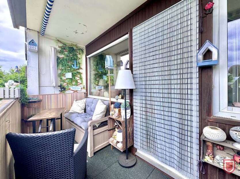 Eigentumswohnung in Vellmar-West, Balkon mit Privatsphäre - Sonnenaufgang inklusive