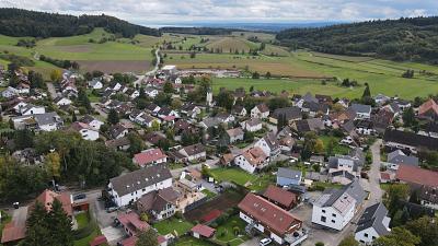 IHRE ZUKUNFT ZWISCHEN SEE UND NATUR zimmer