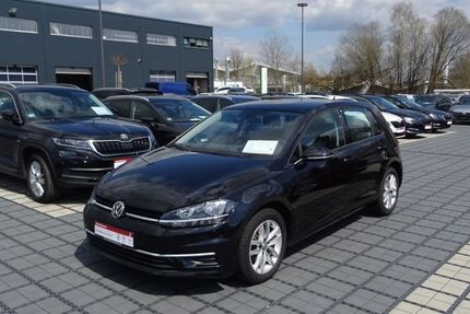 VW Golf 92.772 km 21.790 &euro; Marktredwitz 95615