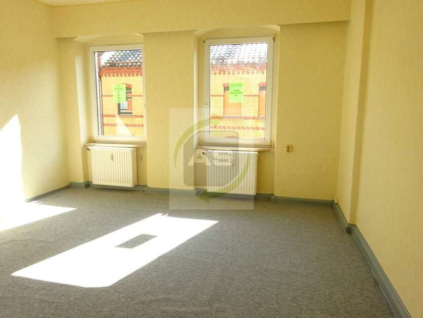 Wohnung zum Mieten in Zwickau 230 € 43 m²