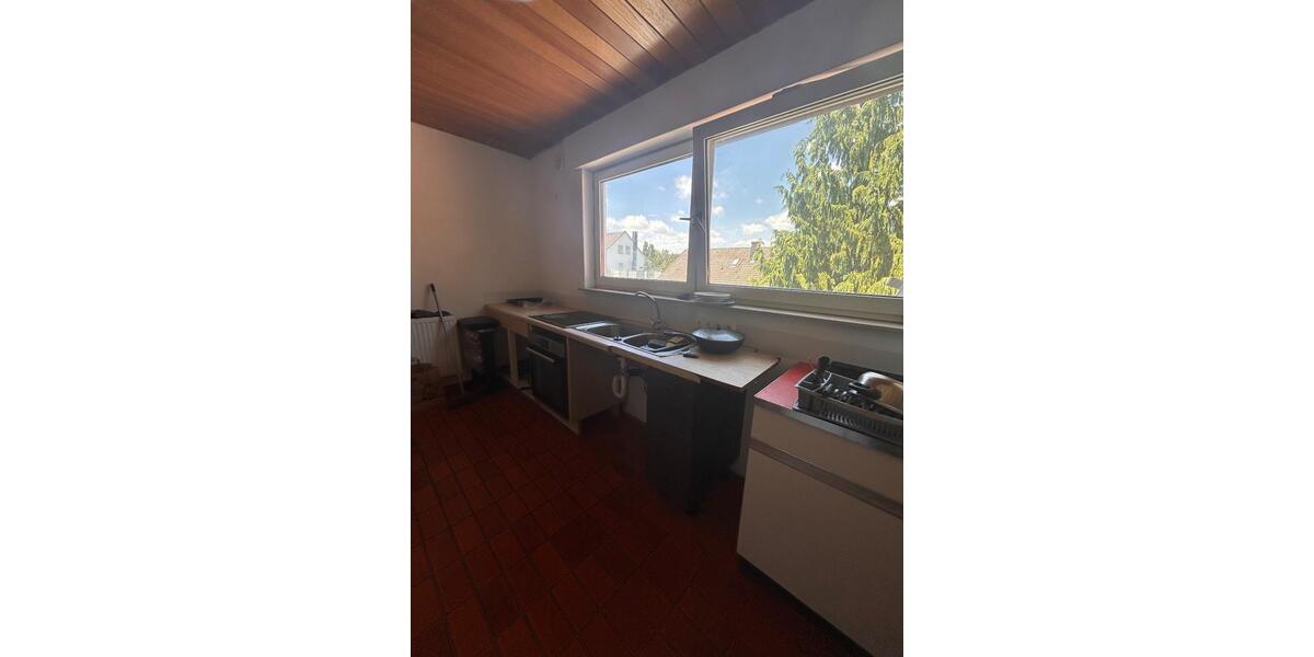 Einfamilienhaus Kastellaun - 7 Zimmer, 215 m&sup2;, 325.000&euro; | Angebot:27023901