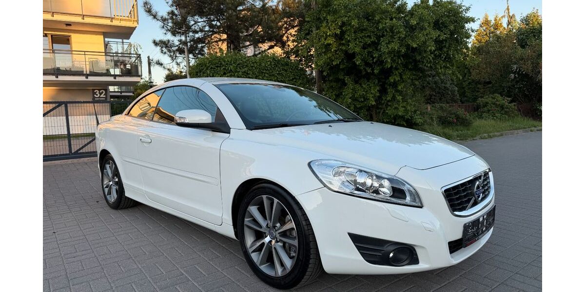Volvo C70 42.000 km 23.500 &euro; Fredersdorf-Vogelsdorf bei Berlin 15370